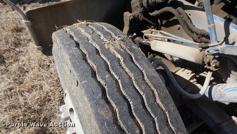 image for item DE3094 1978 GMC General semi truck