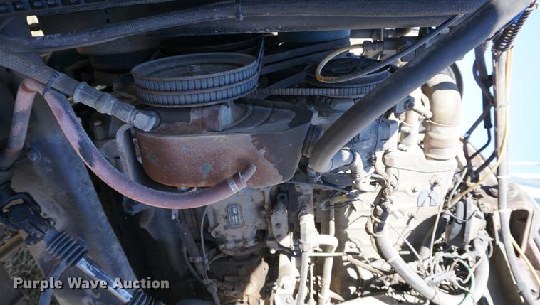 image for item DE3102 1987 Ford L9000 semi truck