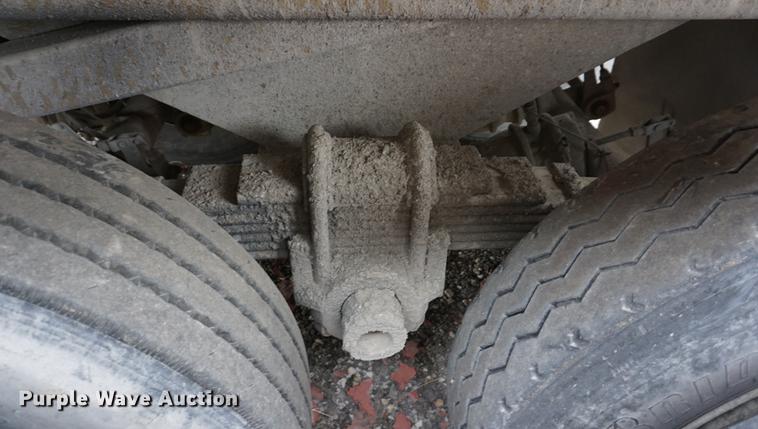 image for item DE3105 2013 Western 26QF end dump trailer