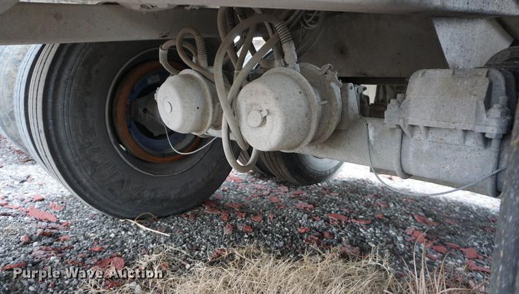 image for item DE3105 2013 Western 26QF end dump trailer