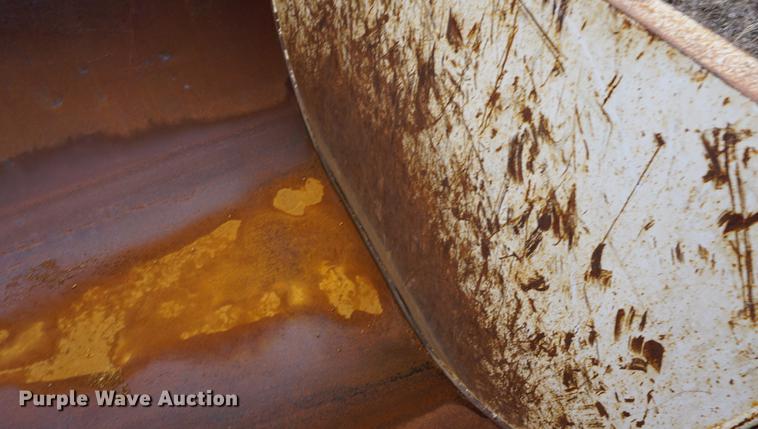 image for item DE3105 2013 Western 26QF end dump trailer