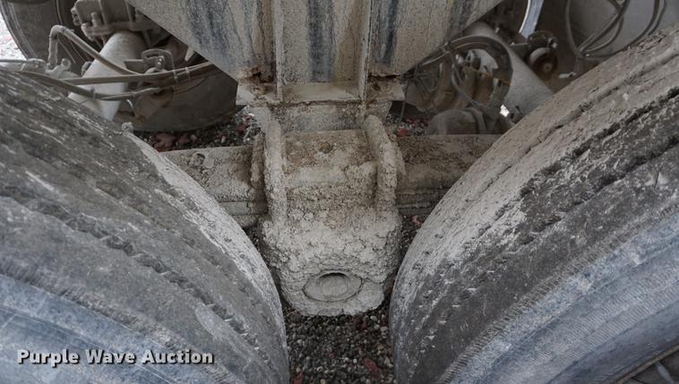 image for item DE3107 2000 Clement RKHS2025 end dump trailer