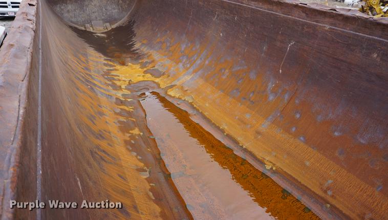 image for item DE3107 2000 Clement RKHS2025 end dump trailer