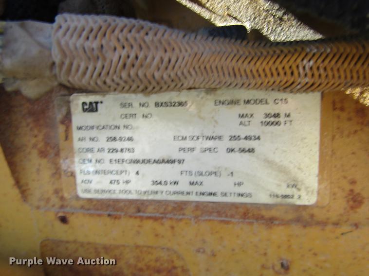 image for item DE6613 2005 Kenworth T600 semi truck