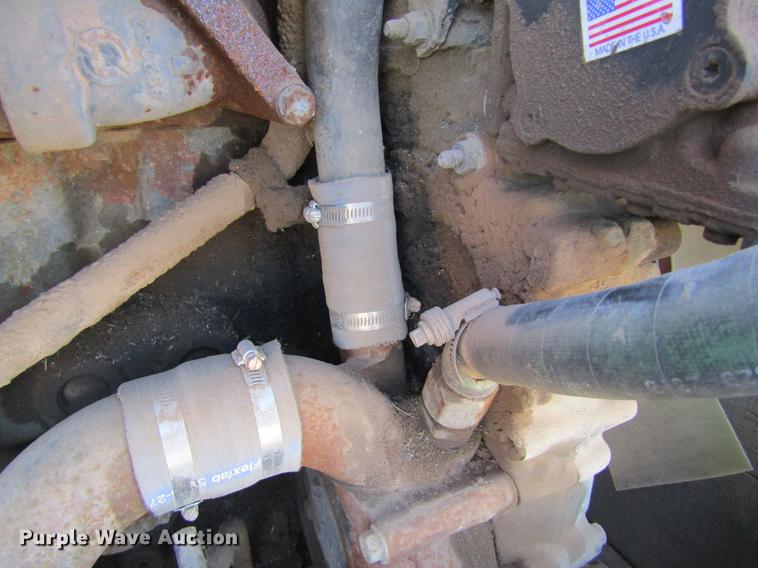 image for item DE6632 1991 Kenworth T600 truck cab and chassis