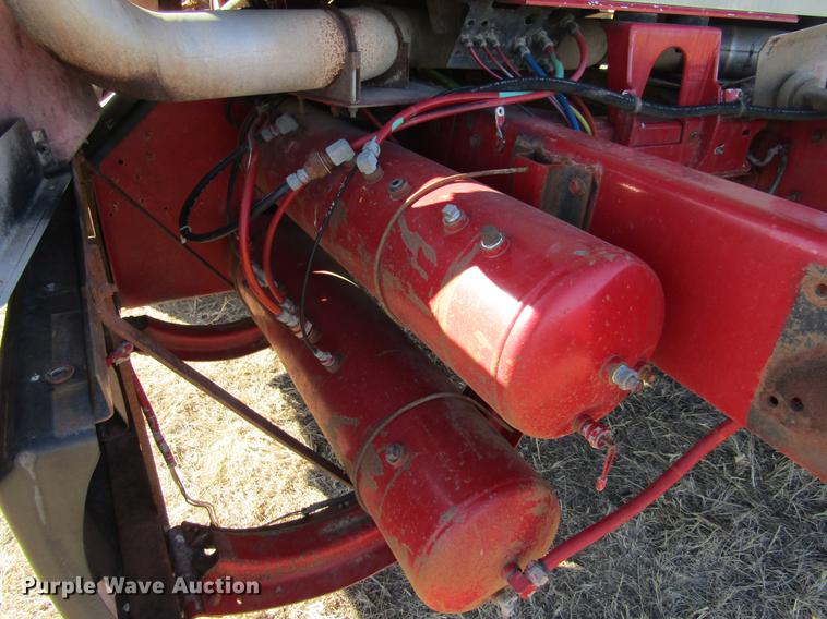 image for item DE6632 1991 Kenworth T600 truck cab and chassis