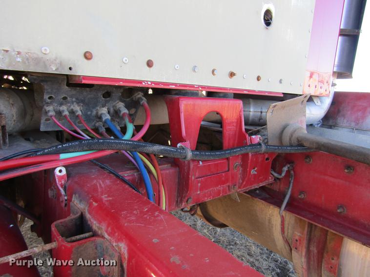 image for item DE6632 1991 Kenworth T600 truck cab and chassis