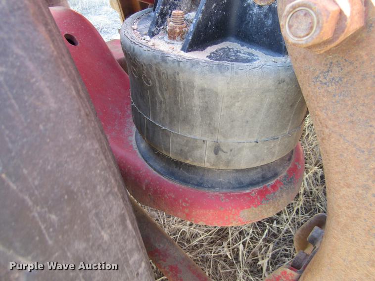 image for item DE6632 1991 Kenworth T600 truck cab and chassis