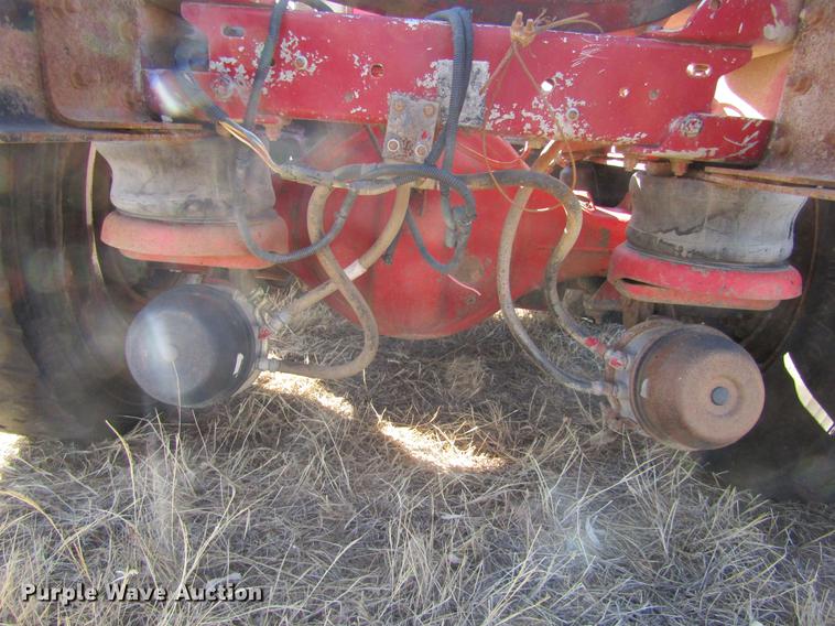 image for item DE6632 1991 Kenworth T600 truck cab and chassis