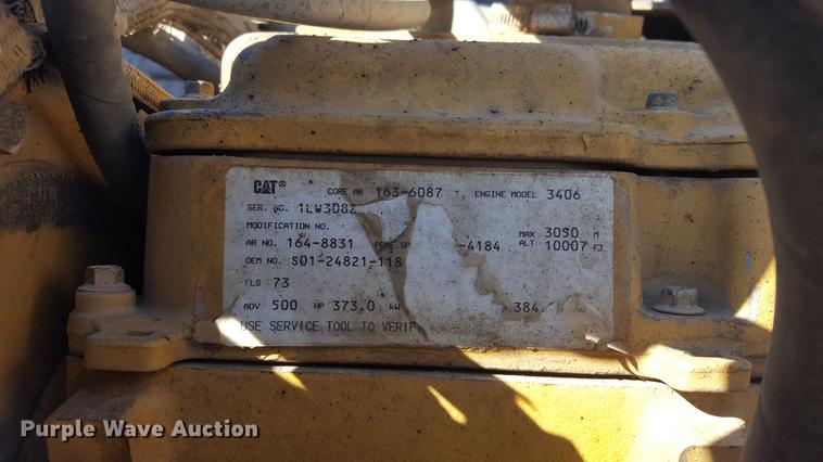 image for item DF3536 1996 Peterbilt 379 semi truck