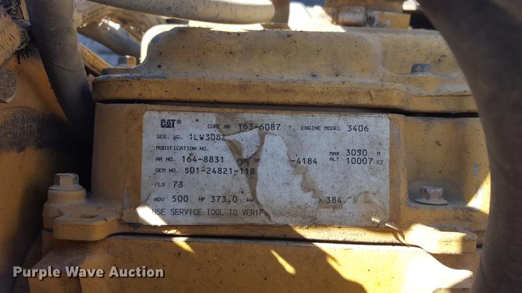 image for item DF3536 1996 Peterbilt 379 semi truck