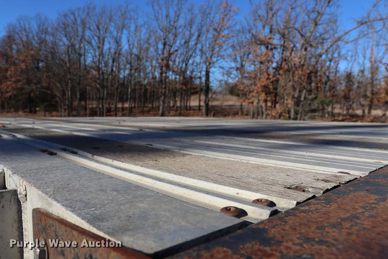 image for item EC9403 2008 Fontaine 1DFT-8-8048WSAWK drop deck trailer