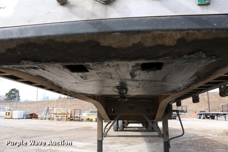 image for item EH9722 1998 Transcraft Eagle W248X102 flatbed trailer