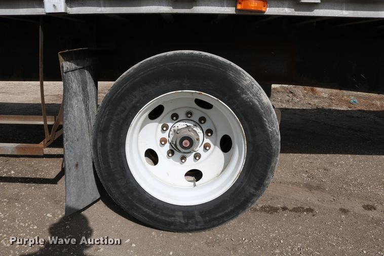 image for item EH9722 1998 Transcraft Eagle W248X102 flatbed trailer