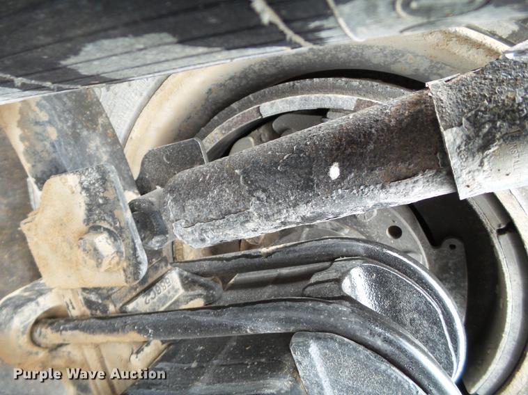 image for item EI9546 2011 International TranStar 8600 semi truck