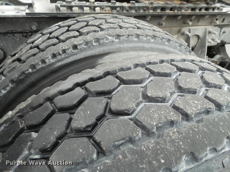 image for item EI9547 2013 International ProStar semi truck