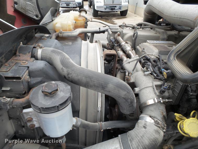 image for item EI9547 2013 International ProStar semi truck