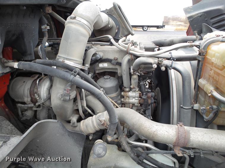 image for item EI9547 2013 International ProStar semi truck