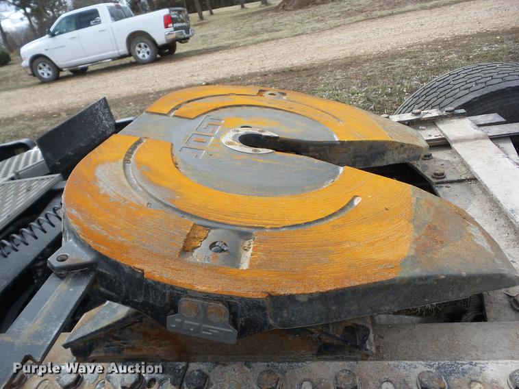 image for item EI9769 2006 Kenworth T600 semi truck