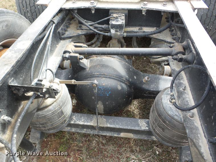 image for item EI9769 2006 Kenworth T600 semi truck