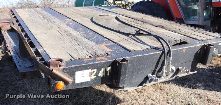 image for item EJ9781 1998 Landoll Easy Hooker lowboy equipment trailer