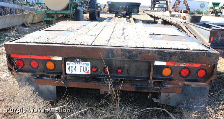 image for item EJ9781 1998 Landoll Easy Hooker lowboy equipment trailer