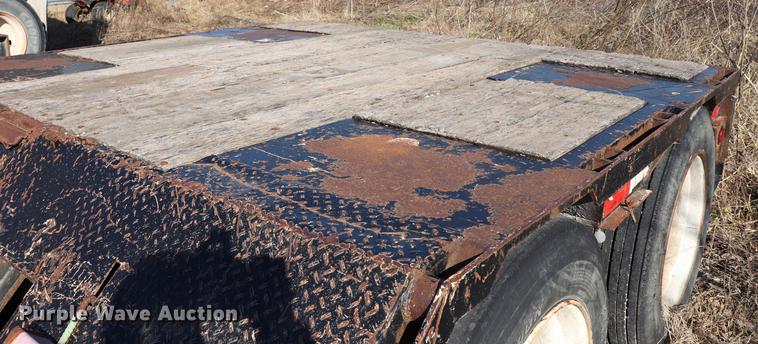 image for item EJ9781 1998 Landoll Easy Hooker lowboy equipment trailer