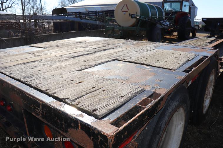 image for item EJ9781 1998 Landoll Easy Hooker lowboy equipment trailer