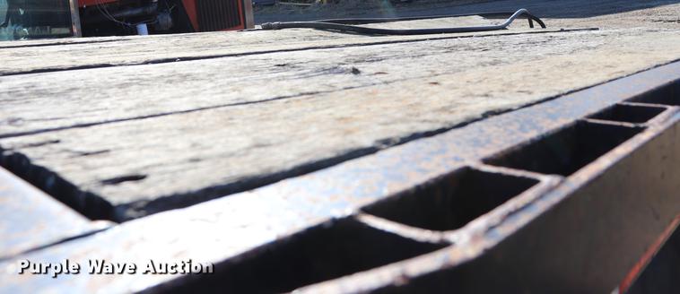 image for item EJ9781 1998 Landoll Easy Hooker lowboy equipment trailer