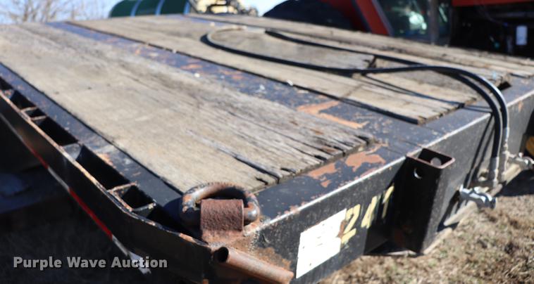 image for item EJ9781 1998 Landoll Easy Hooker lowboy equipment trailer