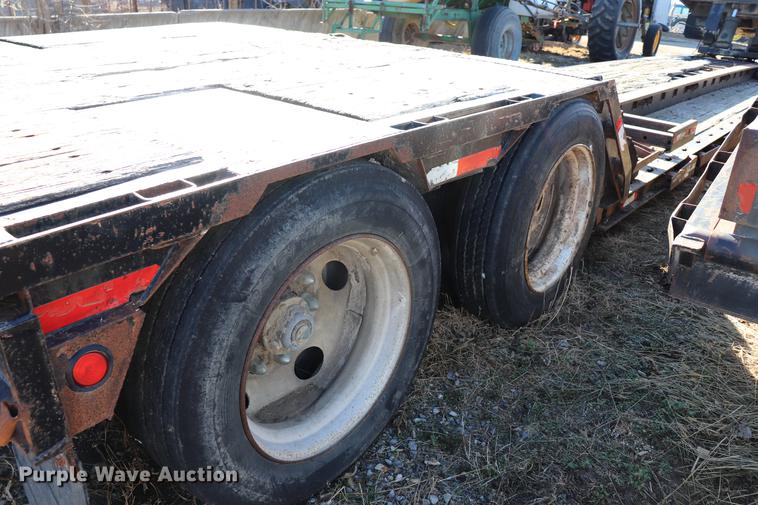 image for item EJ9781 1998 Landoll Easy Hooker lowboy equipment trailer