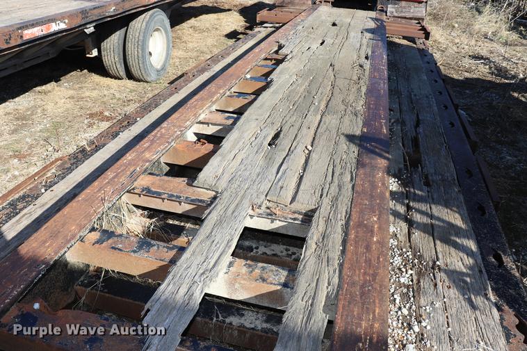 image for item EJ9781 1998 Landoll Easy Hooker lowboy equipment trailer