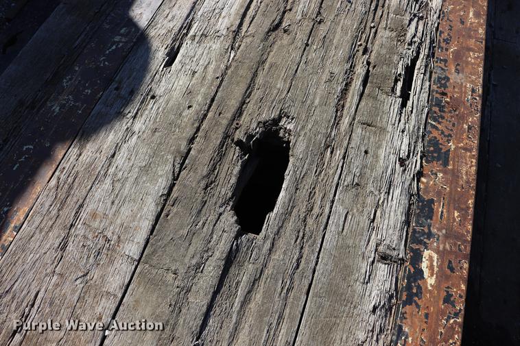 image for item EJ9781 1998 Landoll Easy Hooker lowboy equipment trailer