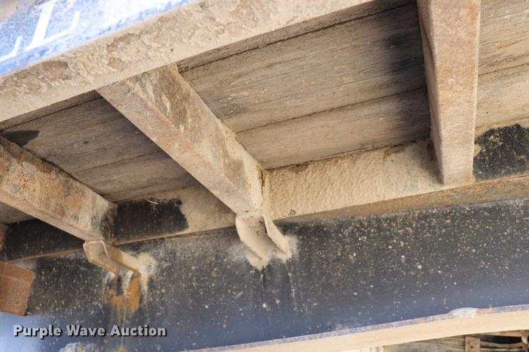 image for item EJ9781 1998 Landoll Easy Hooker lowboy equipment trailer