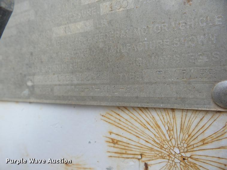 image for item K6281 1994 Fruehauf FBB-9-NF1-28W dry van trailer