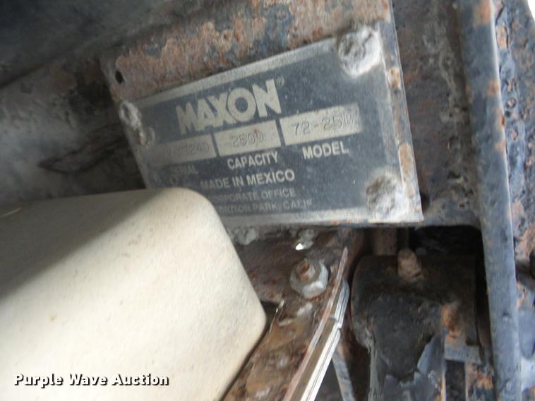 image for item K6281 1994 Fruehauf FBB-9-NF1-28W dry van trailer