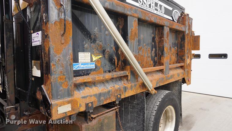 image for item DB0326 2005 International 7300 dump truck