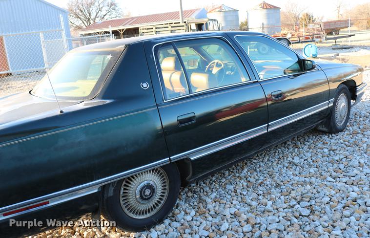 image for item DB6561 1994 Cadillac DeVille