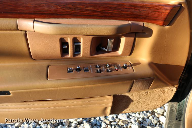 image for item DB6561 1994 Cadillac DeVille
