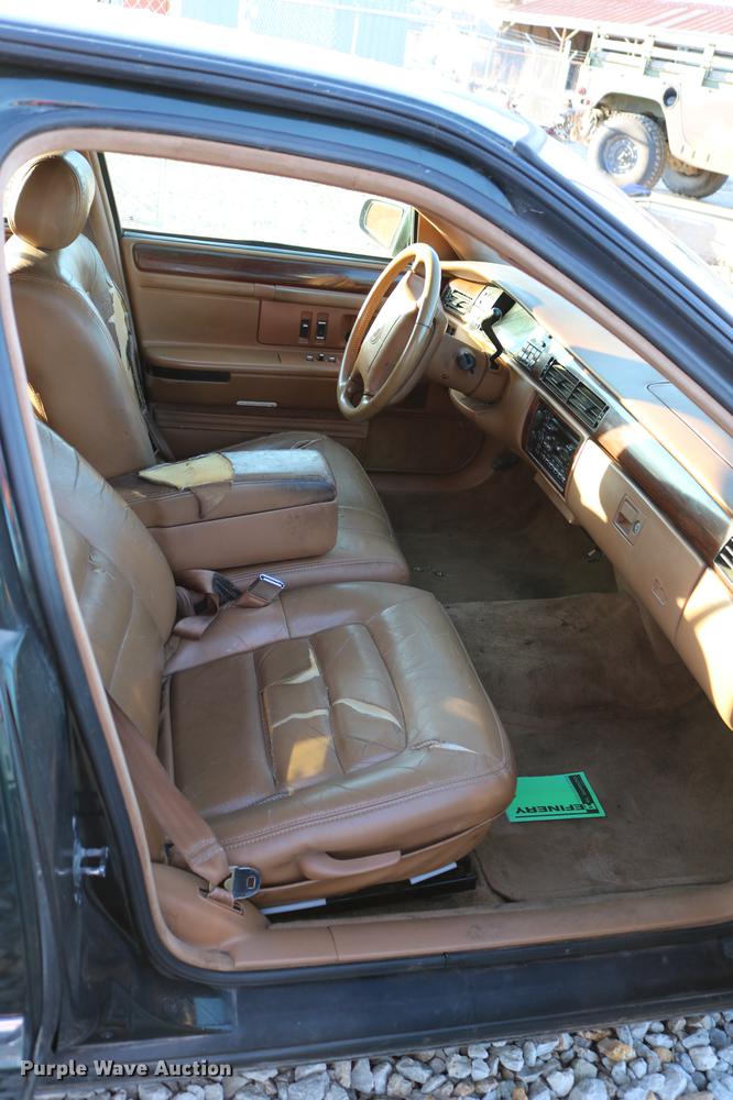 image for item DB6561 1994 Cadillac DeVille