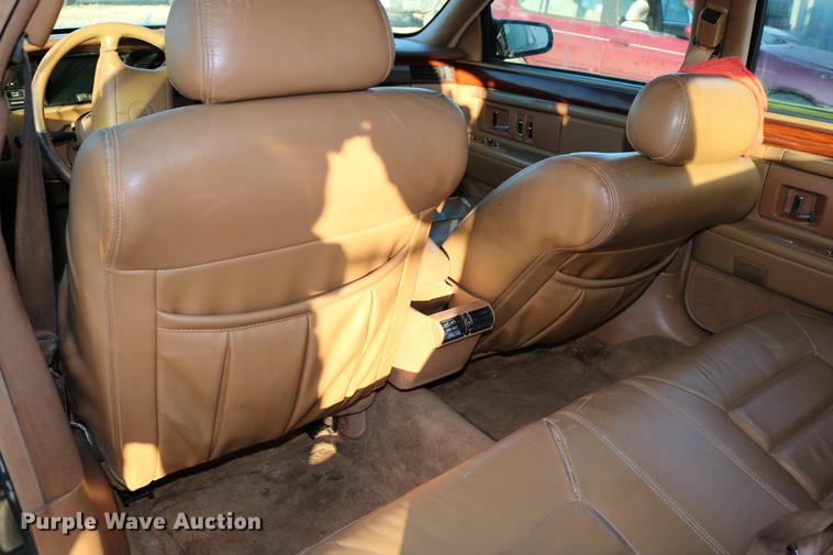 image for item DB6561 1994 Cadillac DeVille