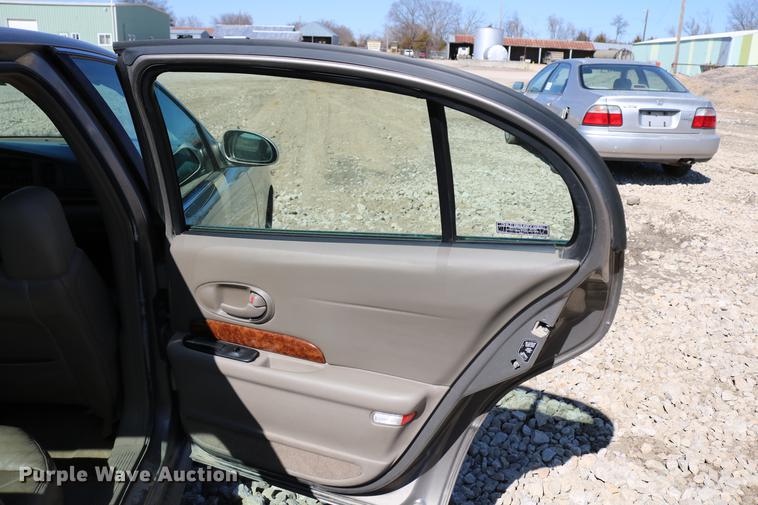 image for item DB6563 2000 Buick LeSabre