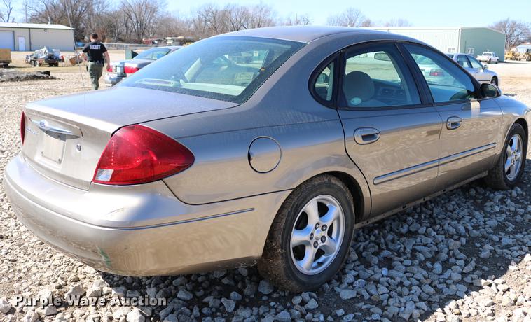 image for item DB6566 2003 Ford Taurus