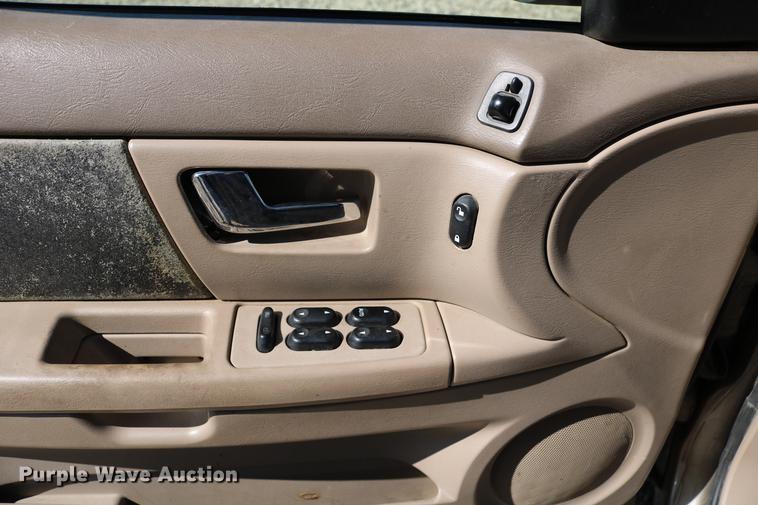 image for item DB6566 2003 Ford Taurus