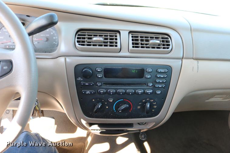 image for item DB6566 2003 Ford Taurus