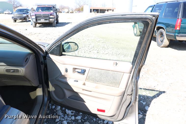 image for item DB6566 2003 Ford Taurus