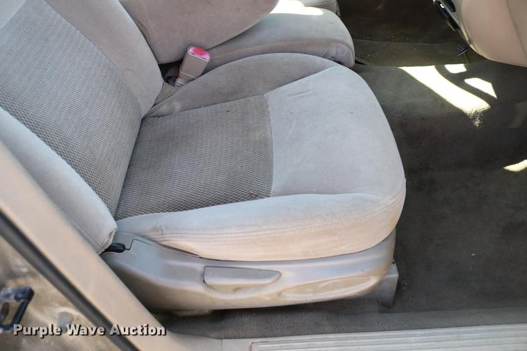 image for item DB6566 2003 Ford Taurus