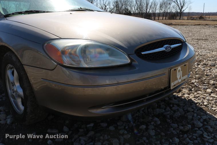 image for item DB6566 2003 Ford Taurus