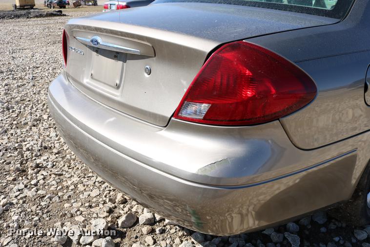 image for item DB6566 2003 Ford Taurus