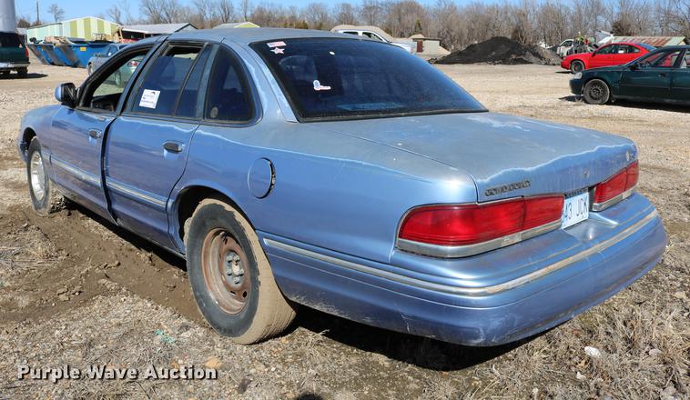 image for item DB6567 1995 Ford Crown Victoria